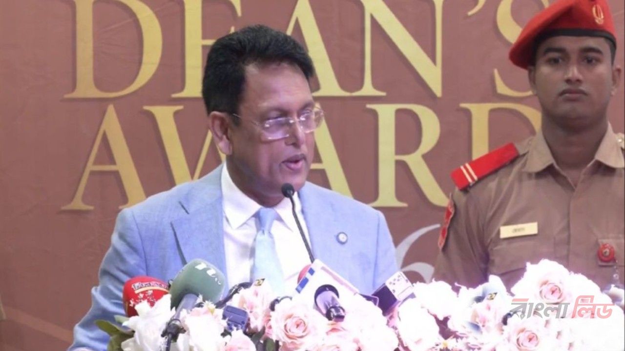 দেশের বিশাল জনসংখ্যাকে জনসম্পদে রূপ দিতে শিক্ষকদের ভূমিকা গুরুত্বপূর্ণ: শিক্ষামন্ত্রী