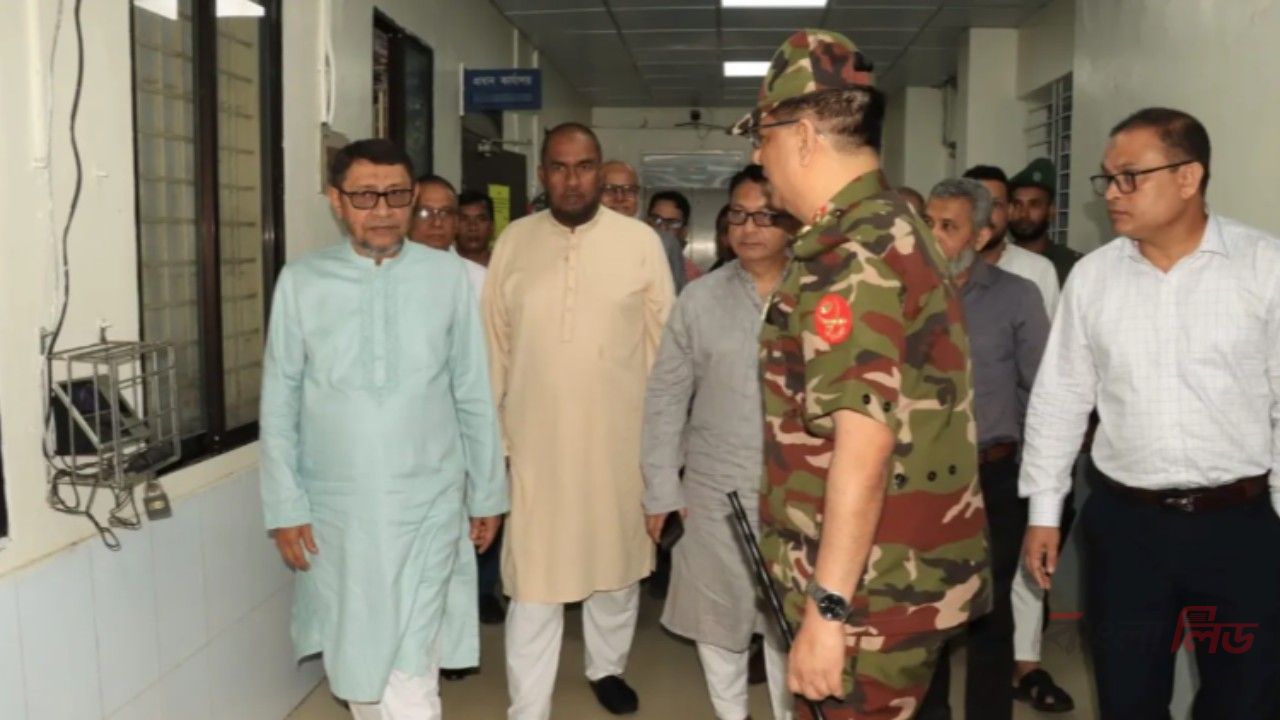 হাসপাতাল দালালমুক্ত করতে কঠোর ব্যবস্থা নেওয়া হচ্ছে: স্বাস্থ্যমন্ত্রী