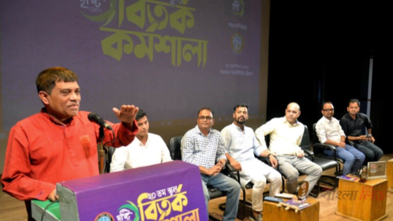 প্রতিটি শিক্ষাপ্রতিষ্ঠানে বিতর্কচর্চা ছড়িয়ে দেওয়ার আহ্বান শামীমের