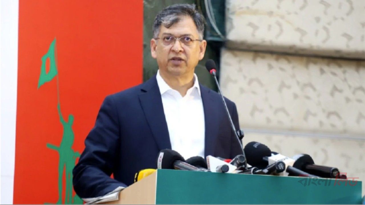 ডিসেম্বরে হাসিনার ফেরার গুঞ্জন নিয়ে যা বললেন স্বরাষ্ট্রমন্ত্রী
